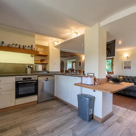 בית נופש Roseto I By Interhome דוליאני